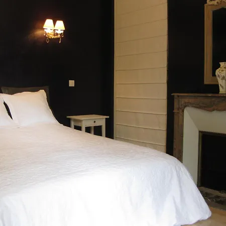 Bed and breakfast Chateau De Launay Méry-Corbon