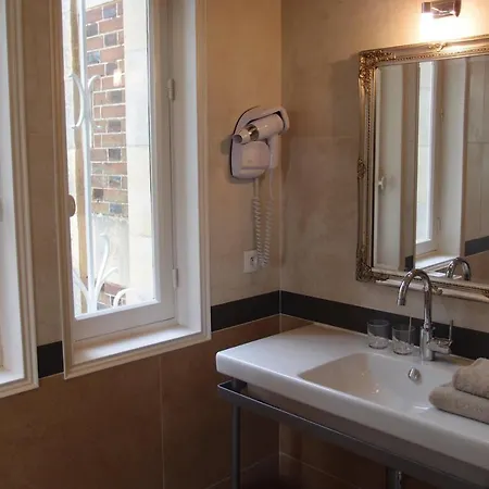 Chateau De Launay Отель типа 