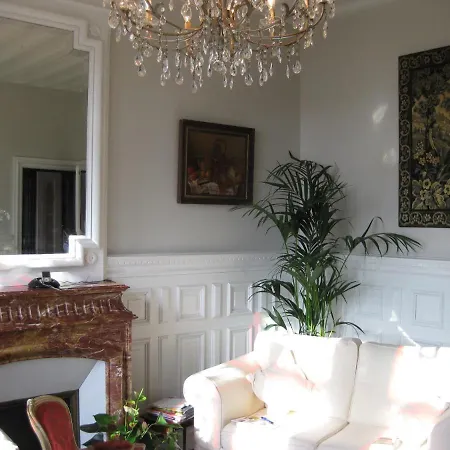 Chateau De Launay 3*